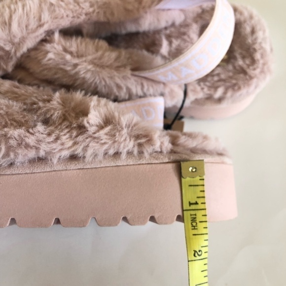Madden NYC Women’s Barbiecore Faux Fur Crossband Slingback Platform  Slippers 11 - Picture 9 of 10